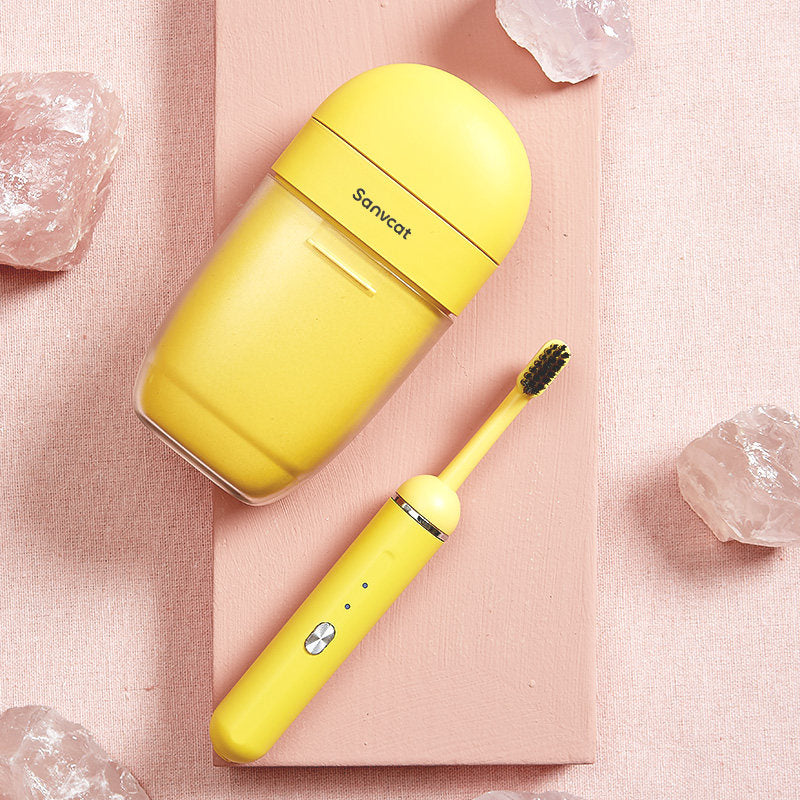 Sandsberg | Tragbare Elektrische Zahnbürste mit UV-Desinfektions-Reiseetui & 4 Modi, für Zuhause & Reisen