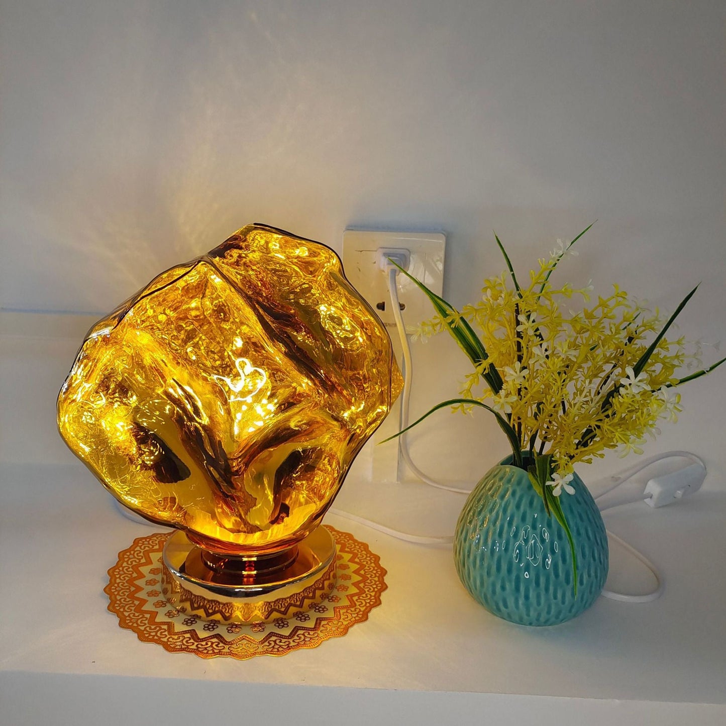 Zeitgenössische kreative Glas Lava Design 1-Licht Tischlampe für das Schlafzimmer