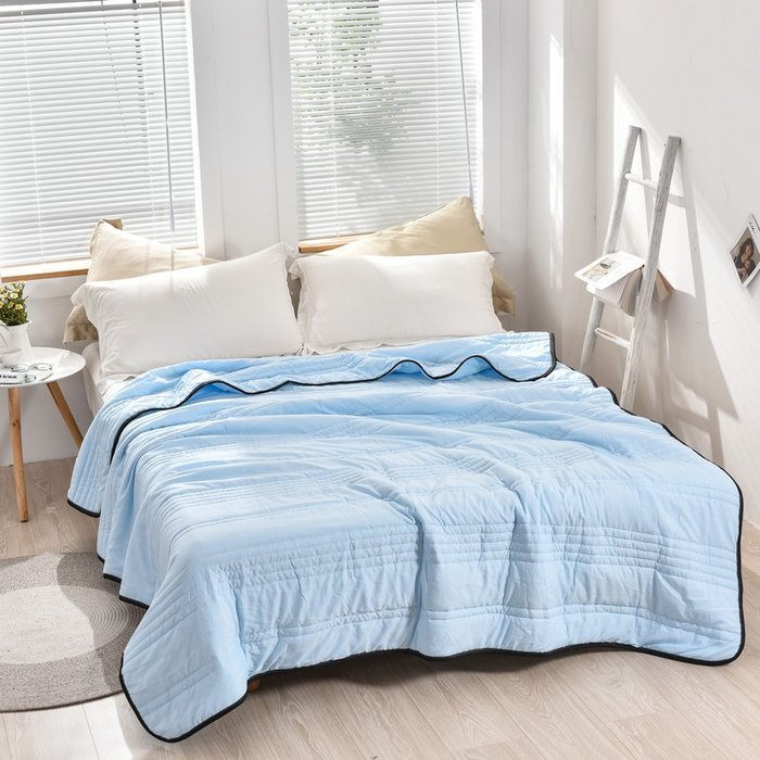 Coole seidenartige Kingsize Sommerluftetuch
