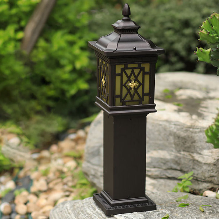 Traditionelles chinesisches wasserdichtes Palastdach rechteckiger Säulen-Aluminium-Glas 1-Licht Außenrasenlandschaftslicht für den Garten