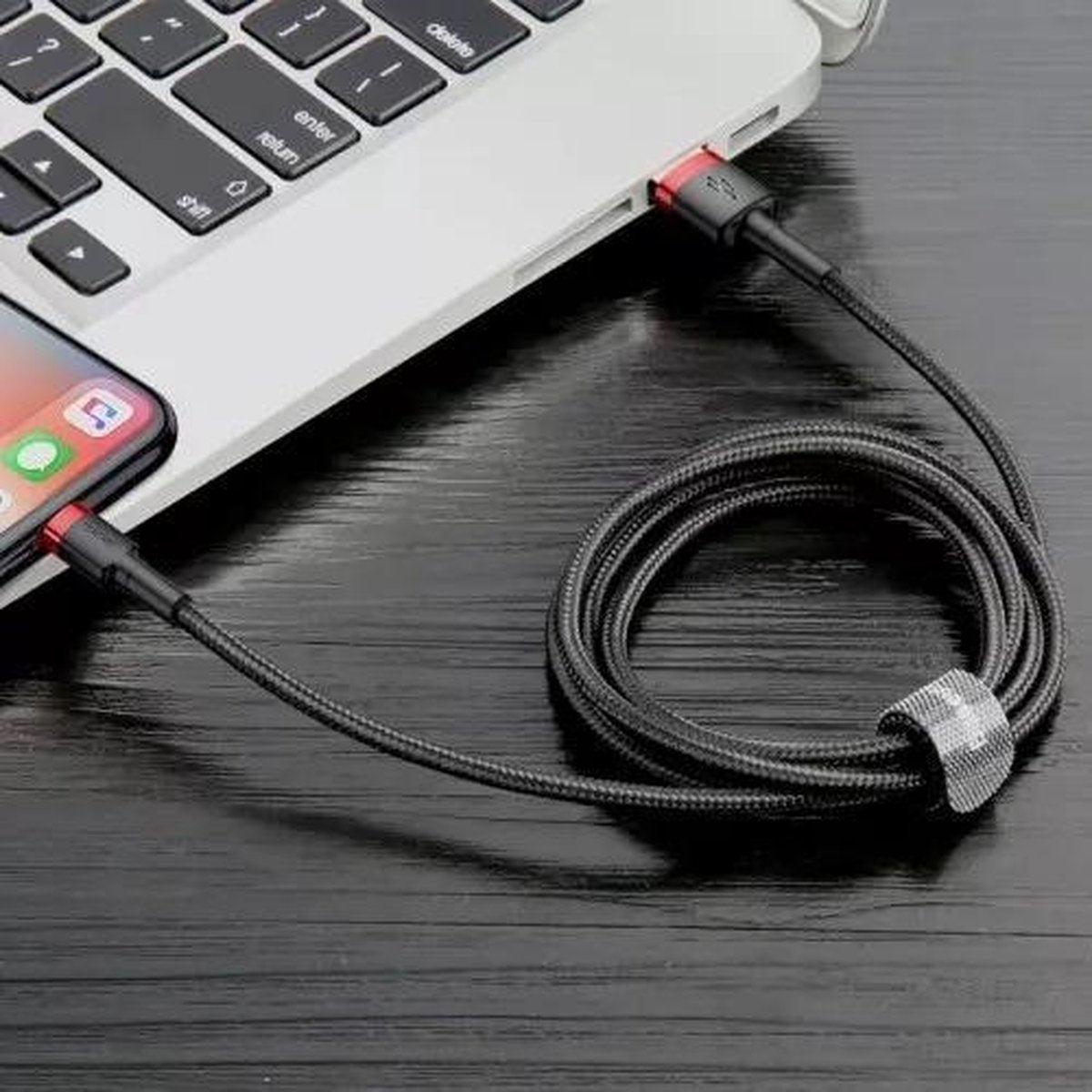 Baseus iPhone-Ladekabel – USB-A-auf-Lightning-Kabel – 2 Meter – Schwarz – Robustes Nylonkabel – 480 Mbit/s – iPhone-Kabel 2 m