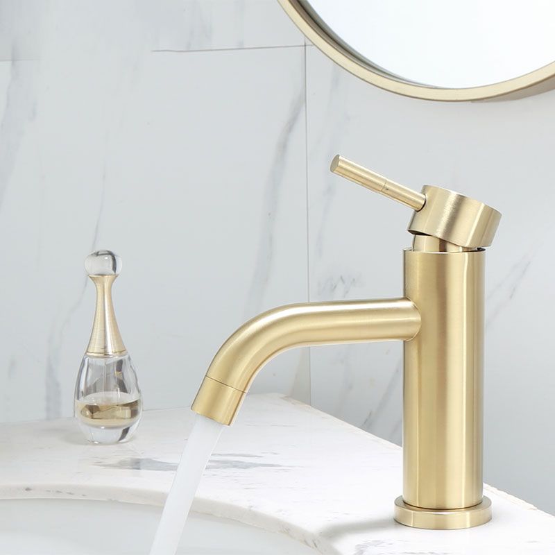 Sandsberg | Deck Mounted Roman Tub Faucet Low Arc Tub Faucet Set in Gold