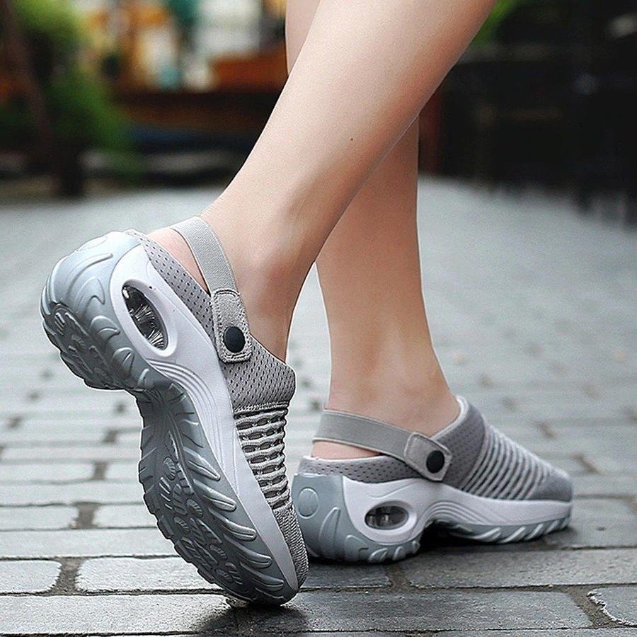 Orthopädische Schuhe zum Hineinschlüpfen