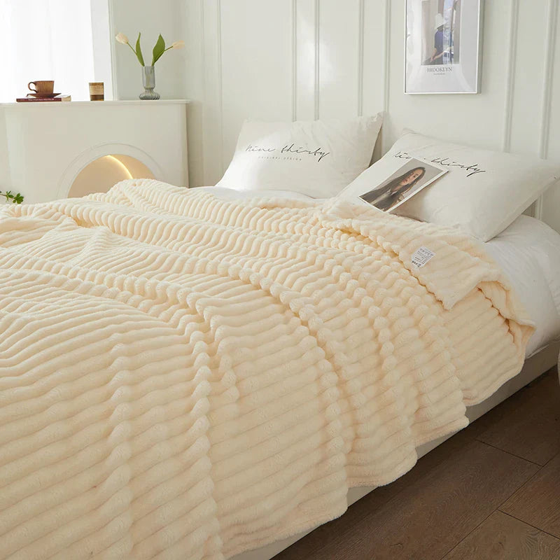 Gestreifte Flanell Fleece Decke - CozyStripe