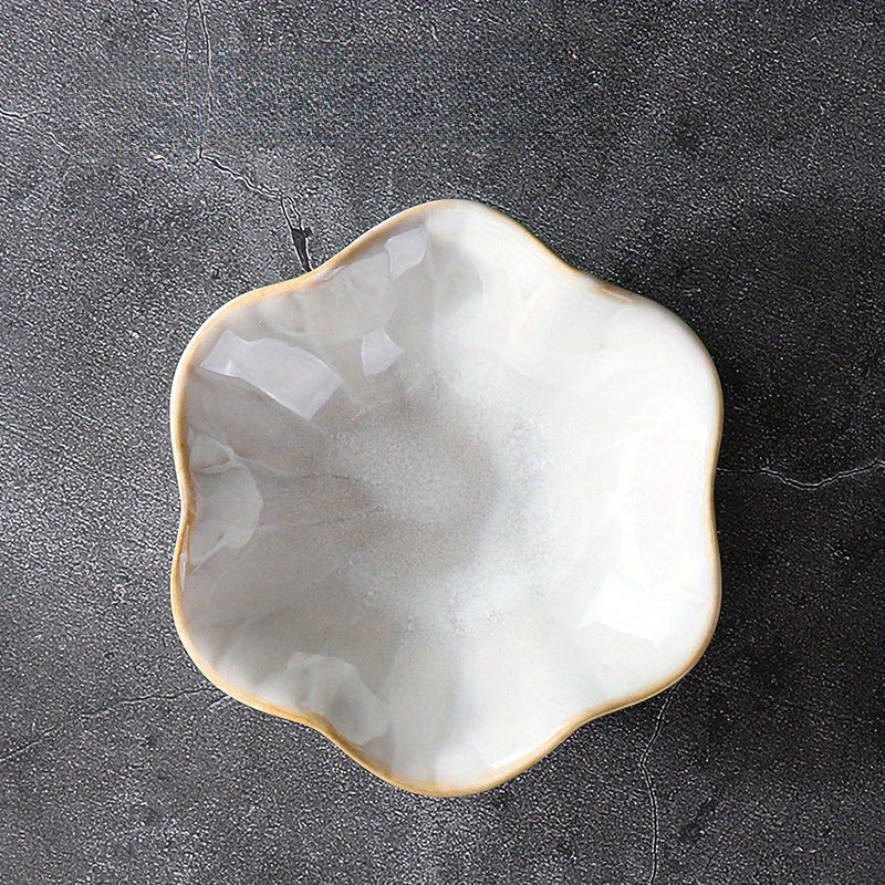 LotusTray - Eleganter Schmuckhalter in Blumenform