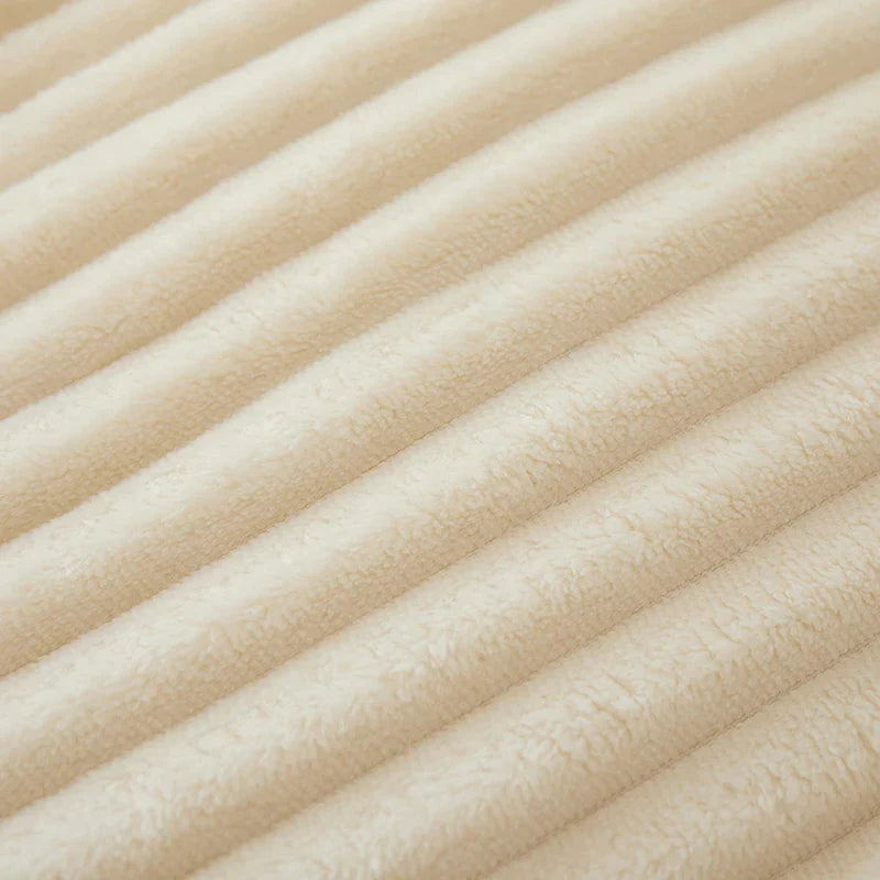 Gestreifte Flanell Fleece Decke - CozyStripe