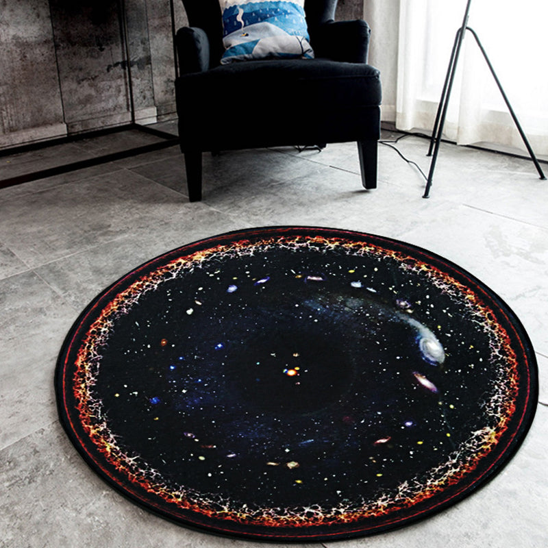 Schwarzer Galaxiemuster-Teppich Polyester Neuheitsteppich Waschbar Rutschfest Haustierfreundlicher Teppich für das Schlafzimmer