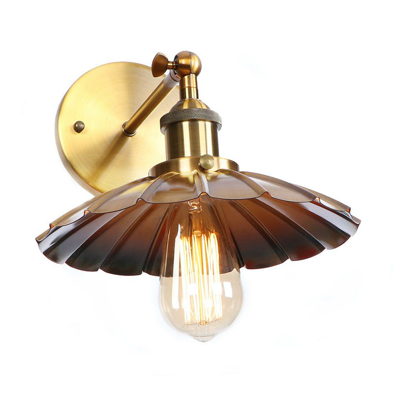 Eisen Messing Finish Wandlampe Leuchte Wellen-/Horn-/Kegel 1-Lampe Fabrik Wandmontierte Lampe mit Pivotgelenk