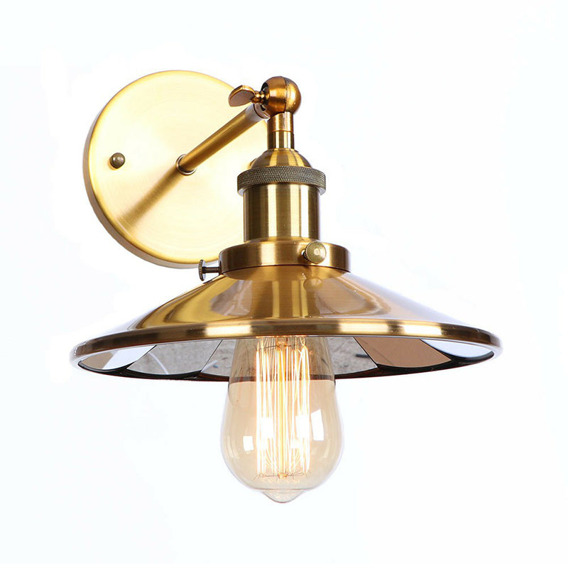 Eisen Messing Finish Wandlampe Leuchte Wellen-/Horn-/Kegel 1-Lampe Fabrik Wandmontierte Lampe mit Pivotgelenk