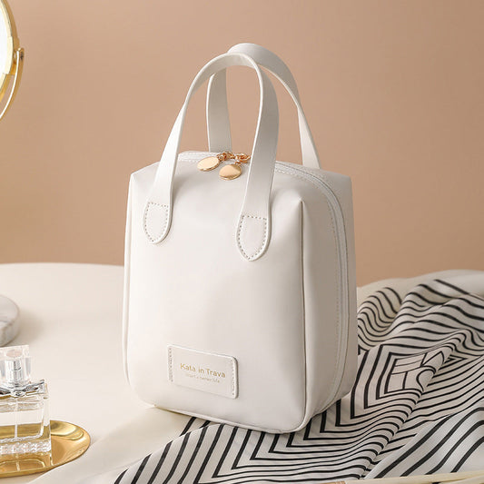 Sandsberg Kosmetiktasche mit vielseitigen Aufbewahrungsmöglichkeiten