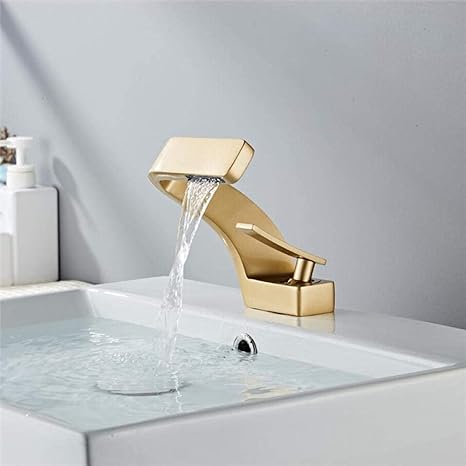 Sandsberg | Gebogener Wasserhahn im modernen Design