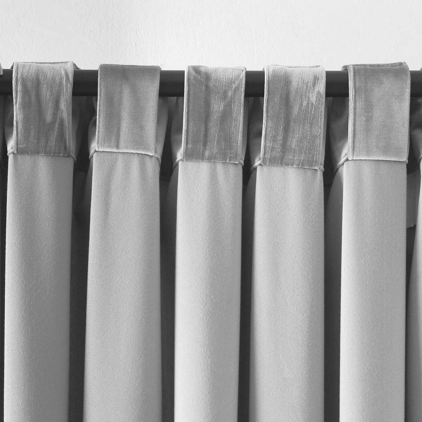Prima Velvet Solid Back Tab Rod Pocket Lichtfilterndes Fenster Vorhangpaneel Set