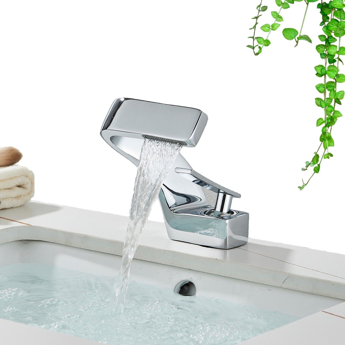 Sandsberg | Gebogener Wasserhahn im modernen Design