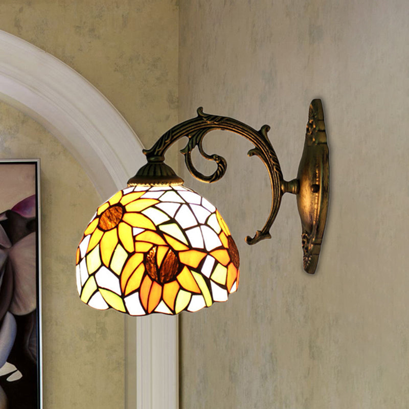 Lodge Flower Wandlampe mit gebogenem Arm 1 Licht Mini Wandbeleuchtung für das Wohnzimmer