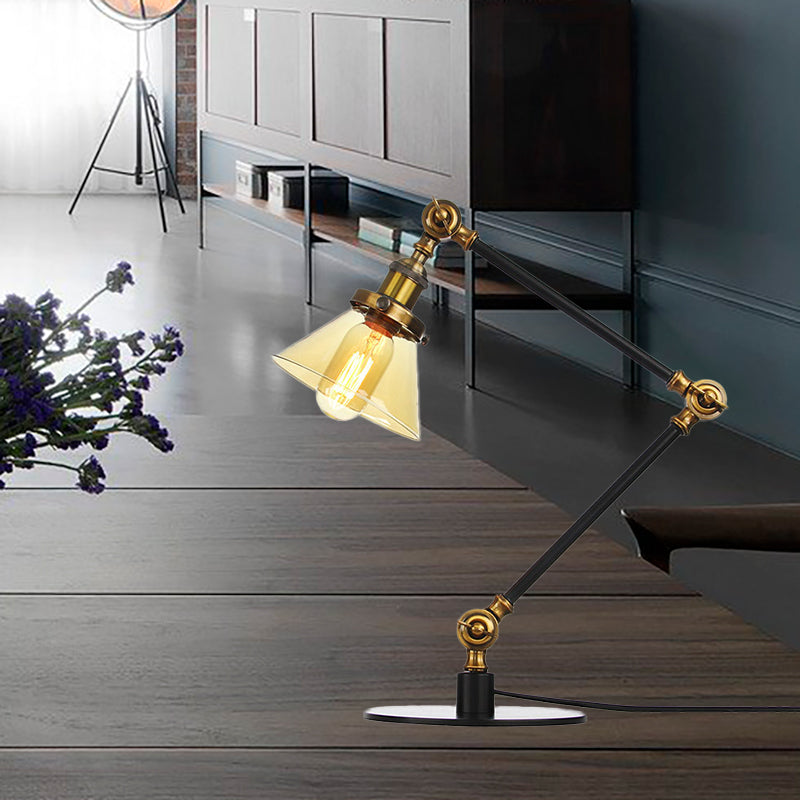 Industrieller Stil konische Tischlampe Amber/Klares Glas und Metall 1 Licht Schlafzimmer Tischlampe mit verstellbarem Arm in Schwarz/Messing