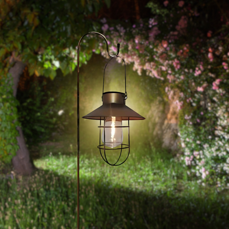Vintage Solar Laterne für Outdoor-Eleganz
