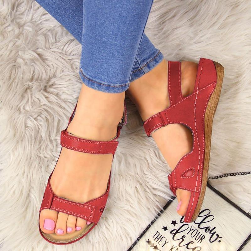 Women Comfy Sole Magic Buckle Fashion Sandals