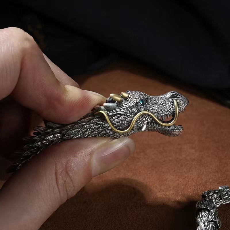 Handgefertigtes Drachenkettenarmband