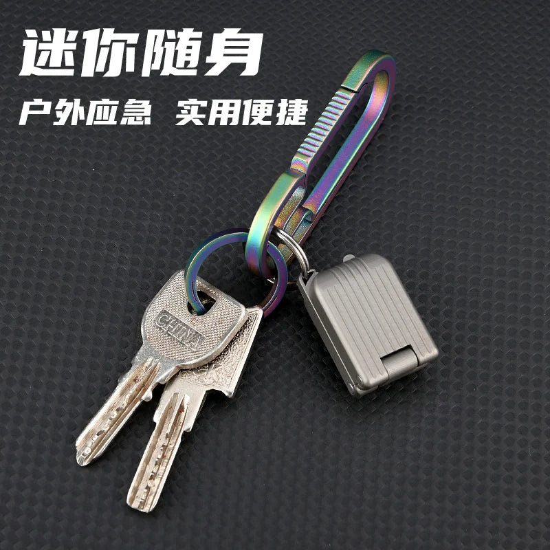 Sandsberg | Titan Mini Klapp-Schlüsselanhänger: Outdoor, Selbstverteidigung, tragbarer Expressöffner