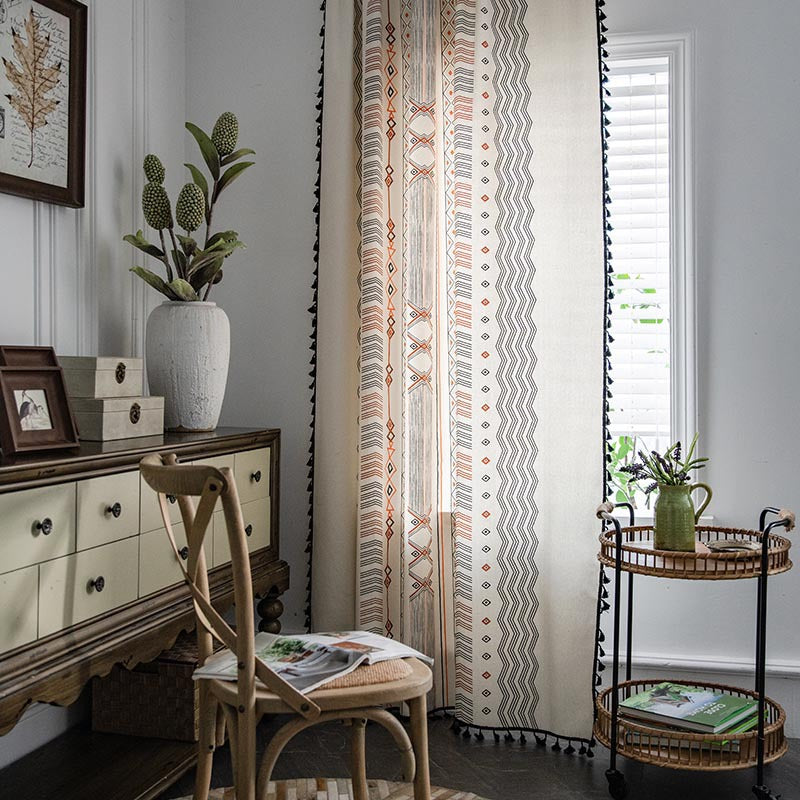 Cremefarbener, ungelochter Sonnenschutz-Vorhangstoff aus Baumwolle und Leinen im Boho-Stil