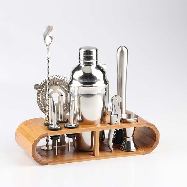 Edelstahl-Cocktailshaker mit Holzständer für Home Bar Party