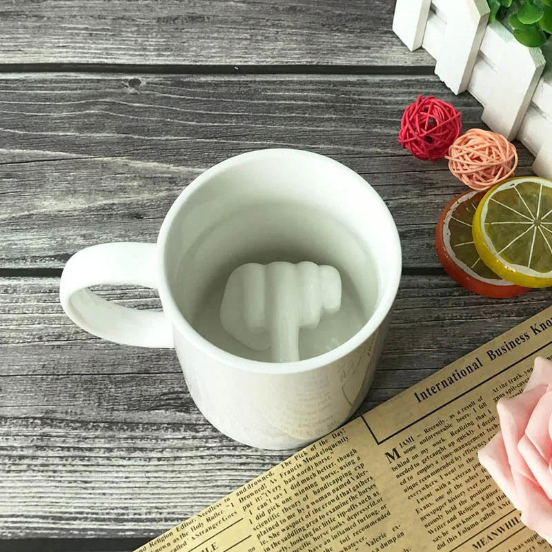 Sandsberg Mittelfinger Keramikbecher | Lustige Geschenkidee | Hochwertige Tasse | Büro & Zuhause