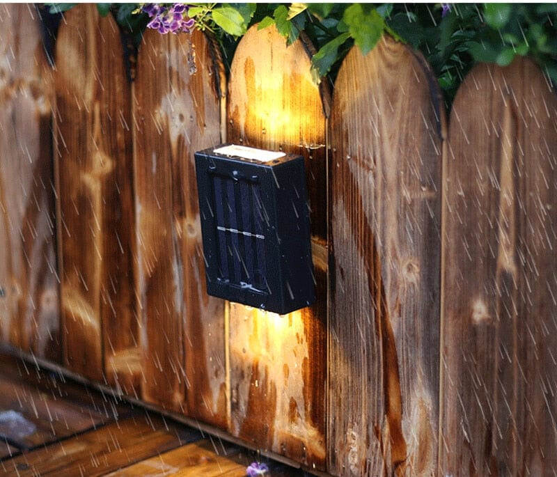 Solar-Wandleuchte für den Außenbereich – Energieeffiziente Solarlampe für die Terrasse, winterfest und wetterbeständig