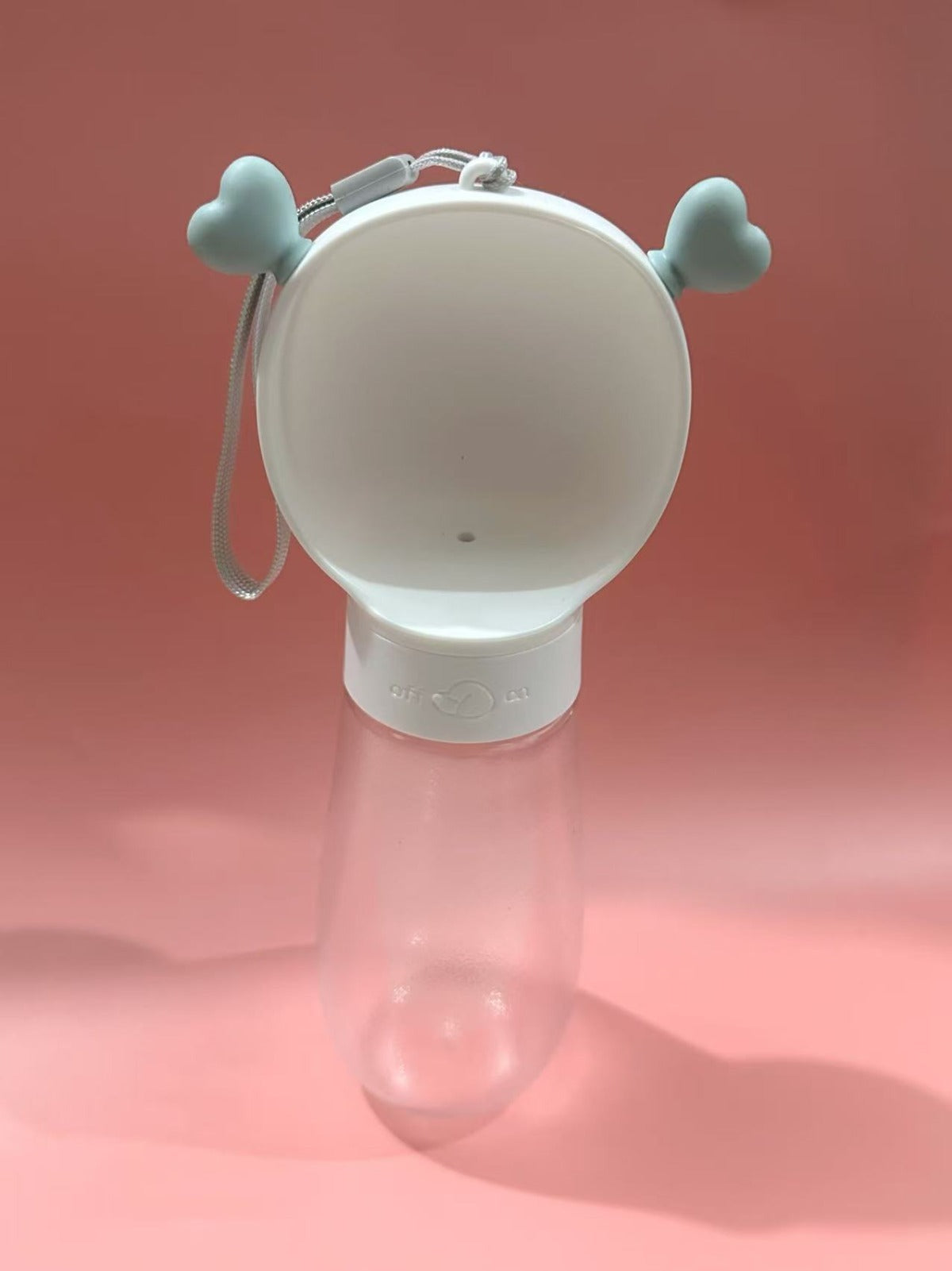 Sandsberg | Hondendrinkbak buiten met bijbehorende drinkbeker