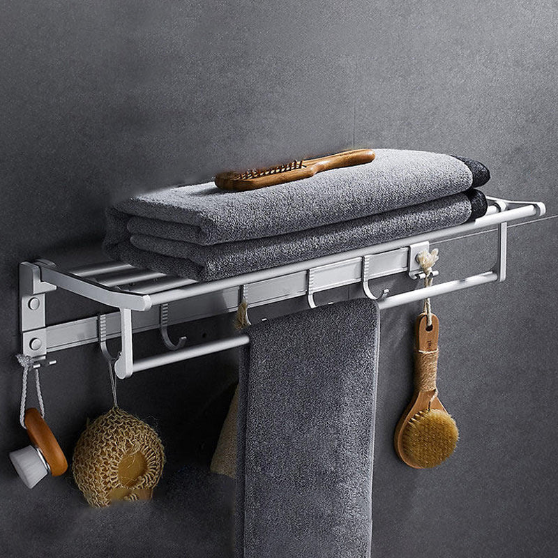 Sandsberg | Zeitgenössisches silbernes Metall-Badezimmerzubehör-Set mit Handtuchhalter