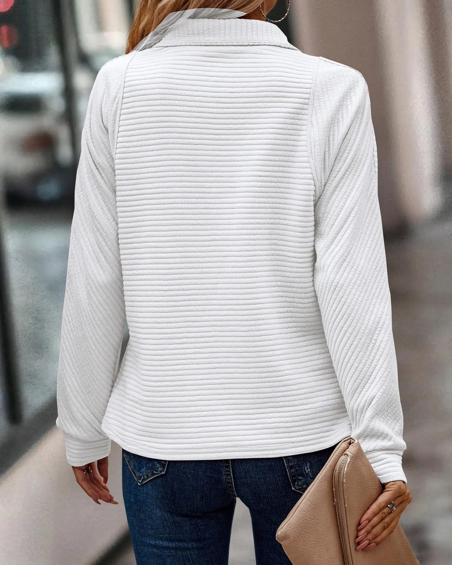 Sandsberg - Eleganter Pullover mit V-Ausschnitt für Frauen