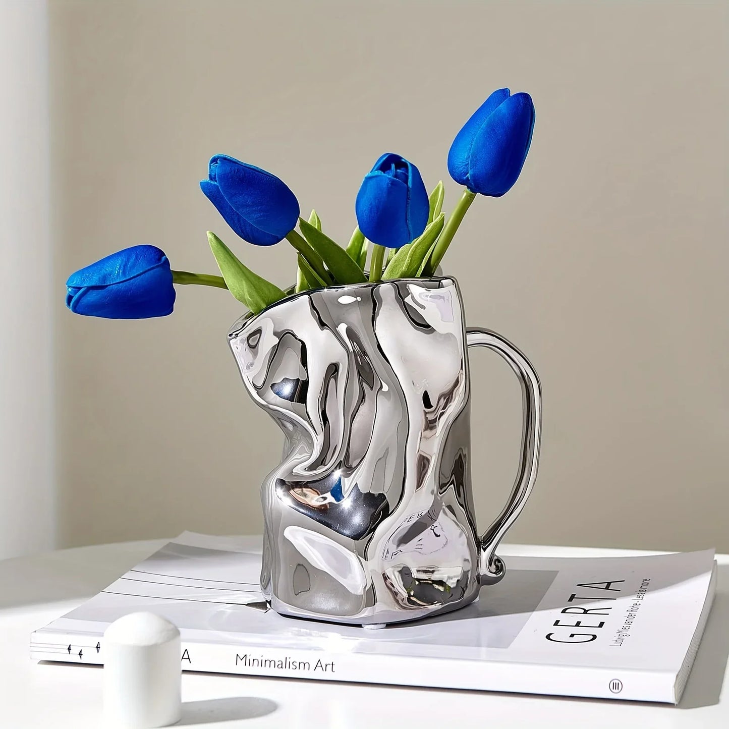 Papier Tasche Silberne Keramikvase