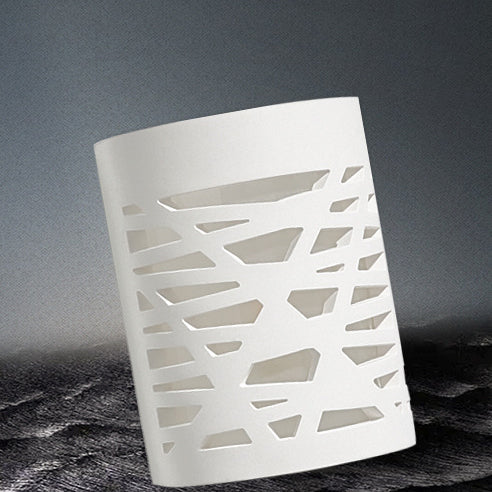 Zeitgenössische kreative Gips geschwungene hohle 1-Licht Wandleuchte für Flur