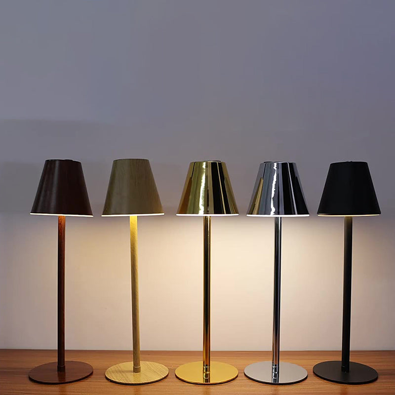 Zeitgenössische skandinavische wiederaufladbare Eisen Acryl Falten Zylinder LED Tischlampe Nachtlicht für Schlafzimmer