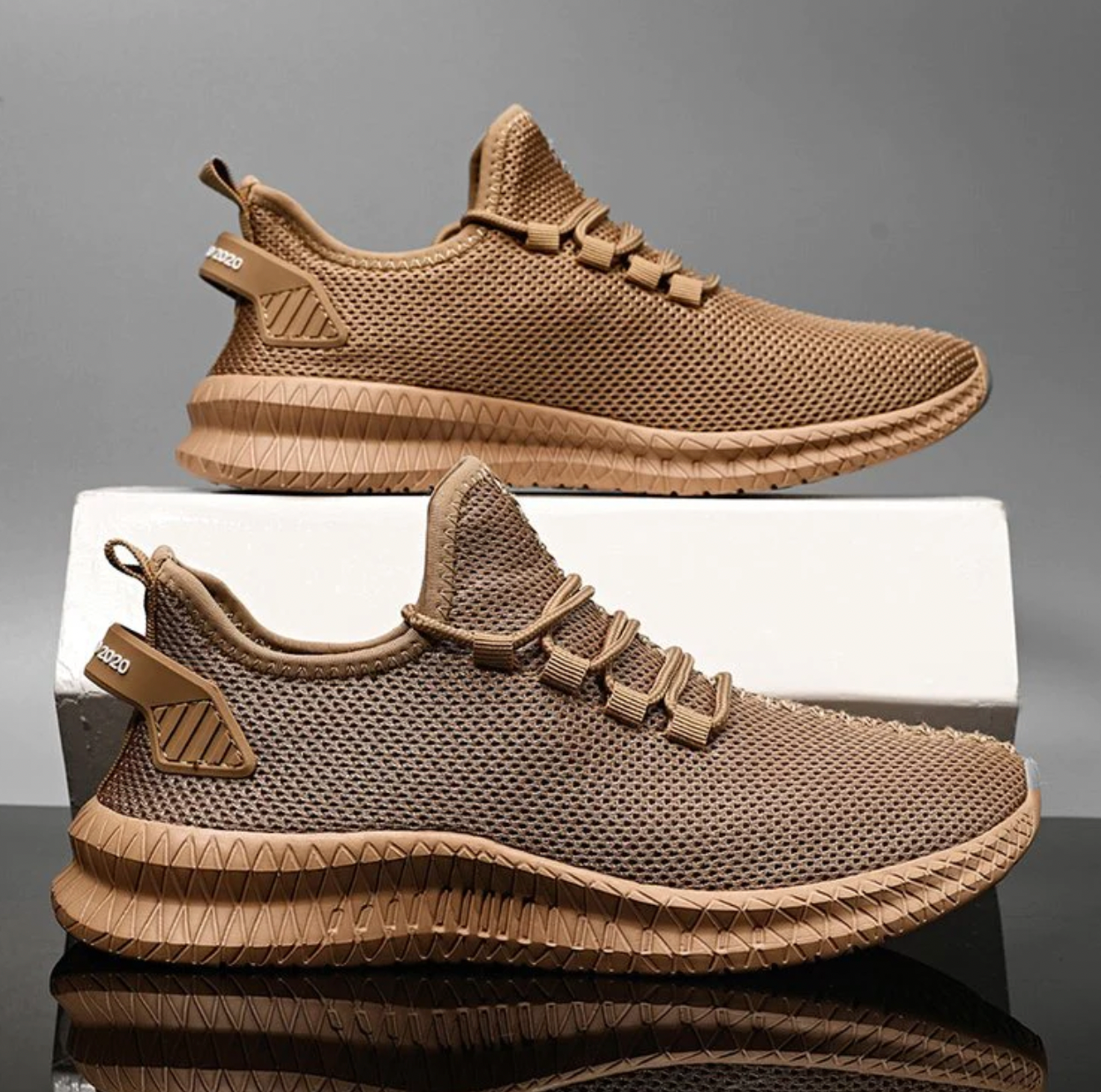 Orthopädische Herrenschuhe, belüftet und bequem – ARON