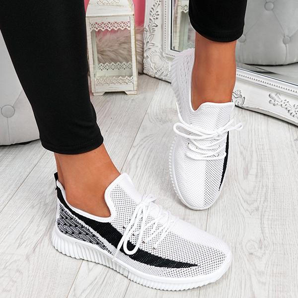 Atmungsaktive, leichte Sneakers zum Schnüren