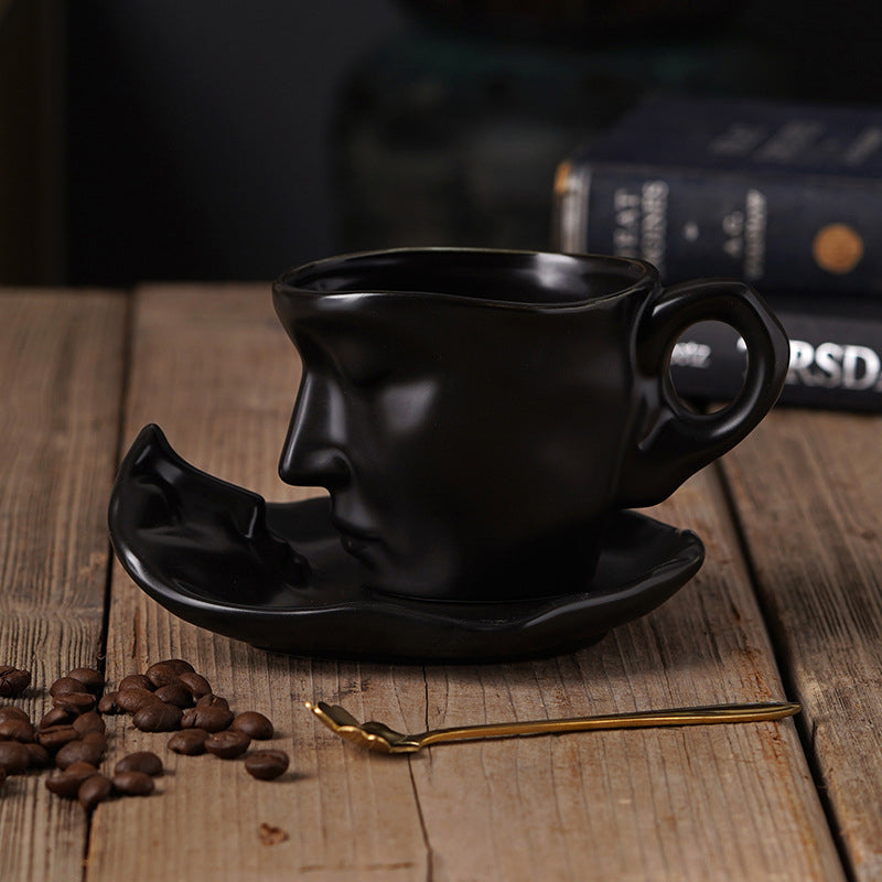 Metall berühren Gesicht kreative Keramik Kuss Kaffeetasse