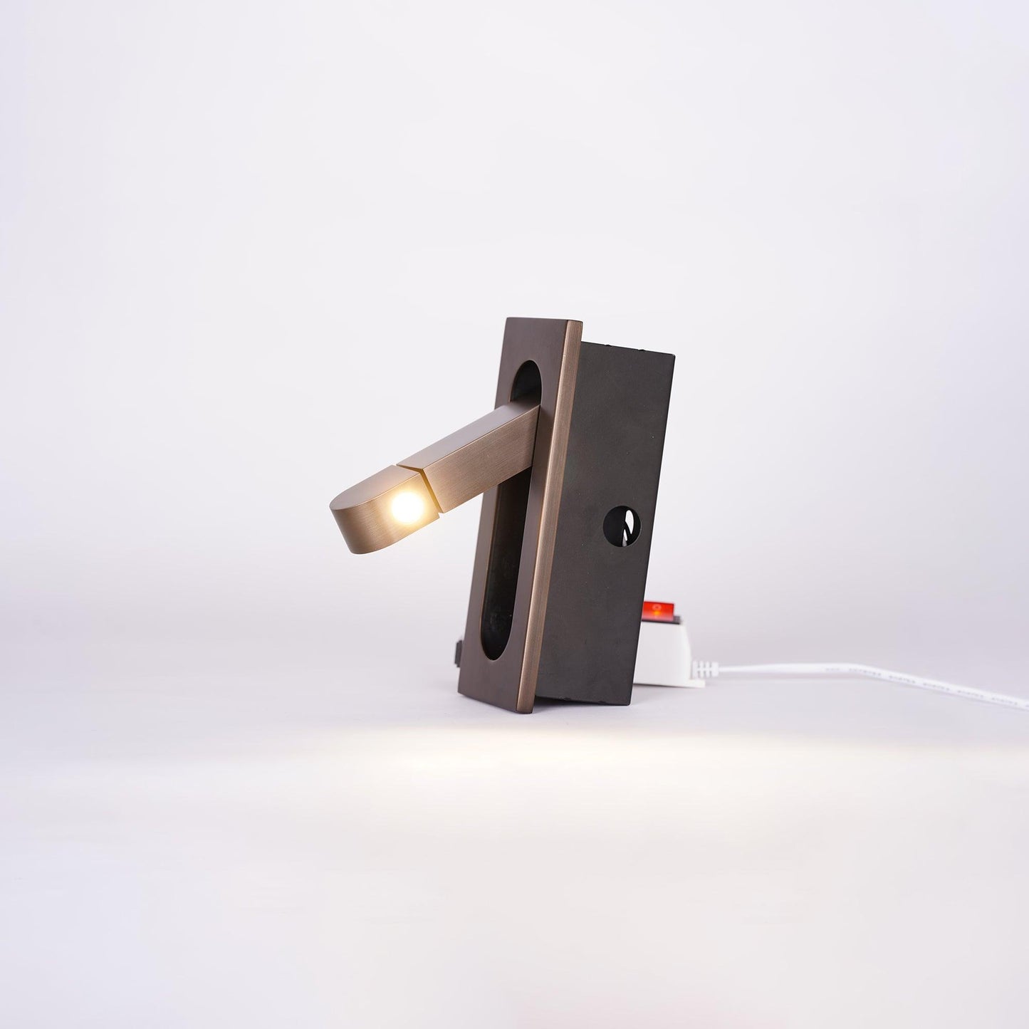 FlexiGlow - Verstellbare LED Bettlampe für Deine Lesezeiten