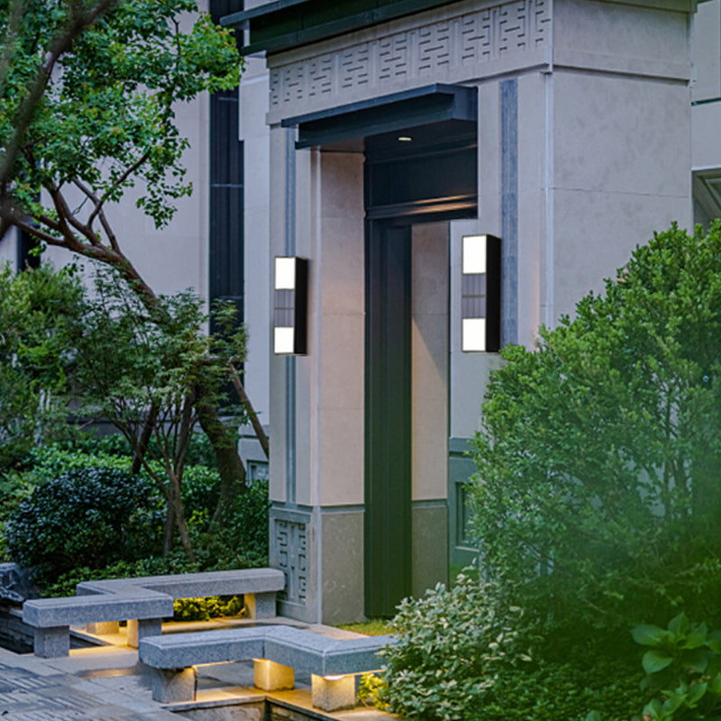 Sandsberg | SunFence - Effiziente Solar-Gartenlampe