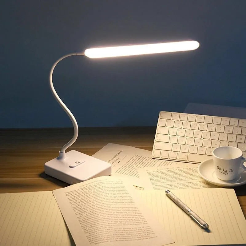 Touch Dimming Schreibtischlampe - USB Lade Leselicht