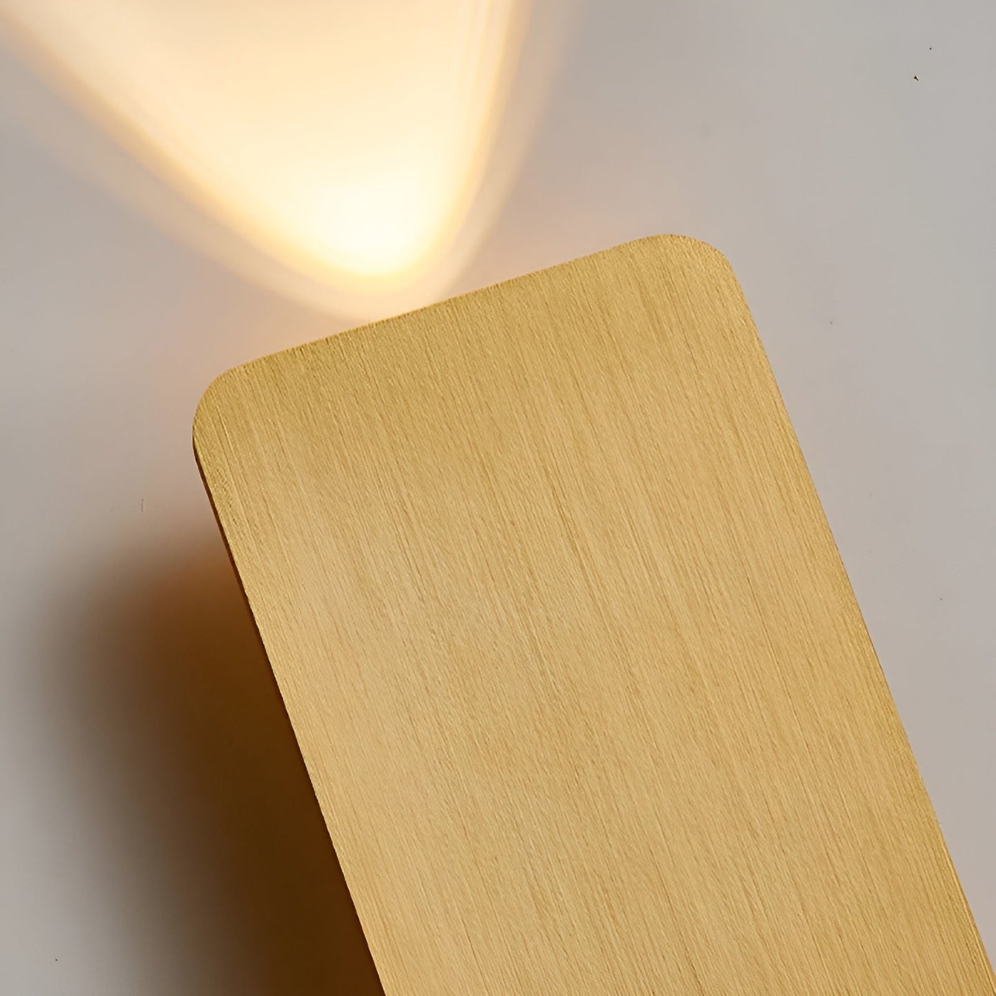 Luxe skandinavische LED-Wandleuchte - Schlanke Beleuchtung für jeden Raum