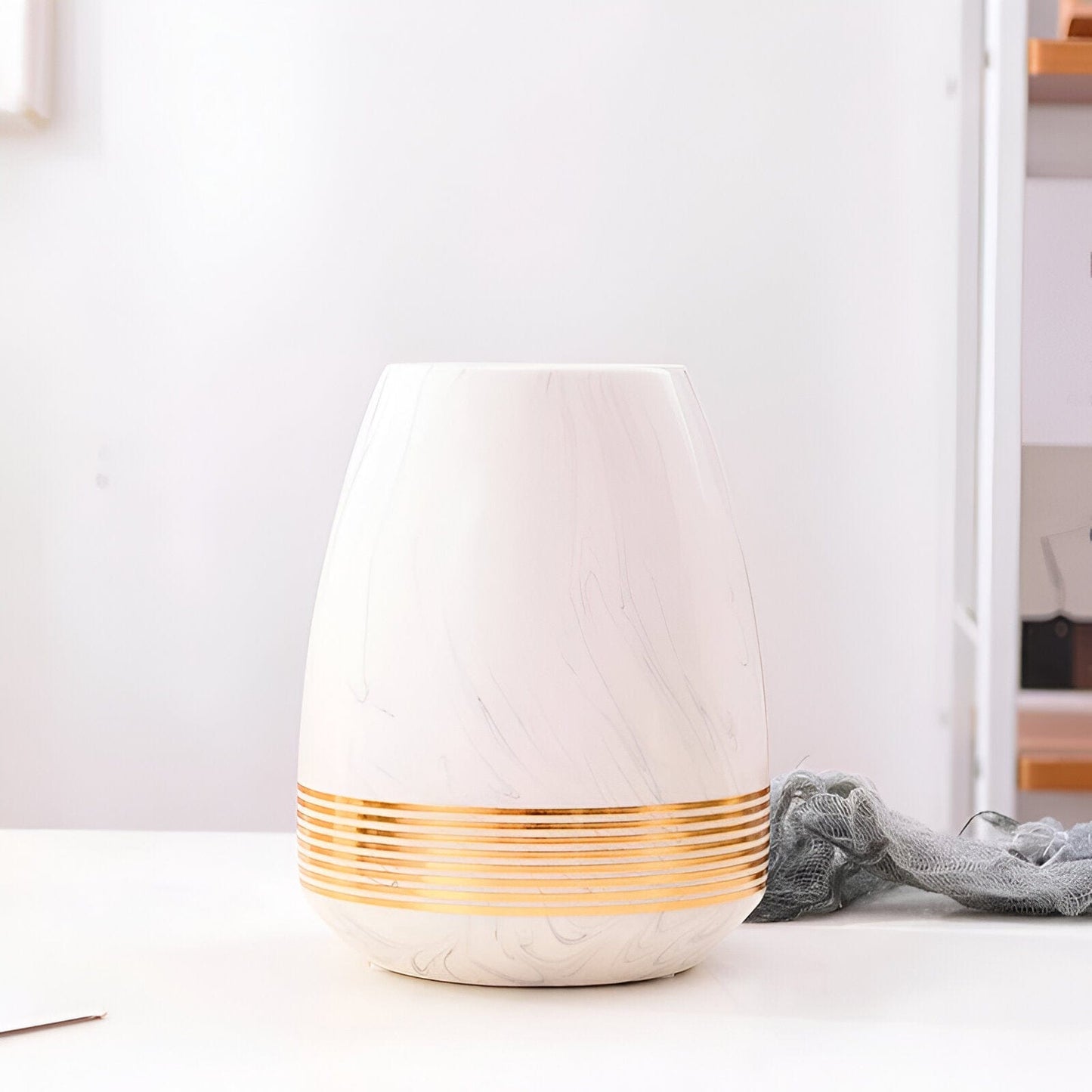 Marmorisierte Keramische Goldene Blumenvase