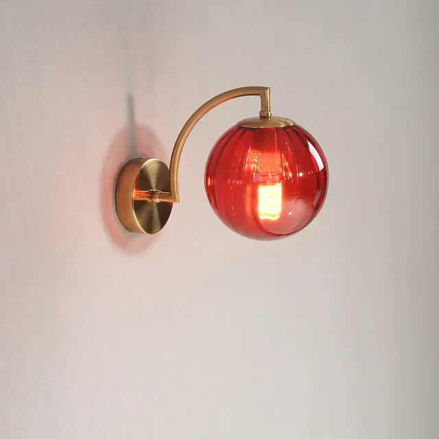 Sandsberg | Luxe Moderne Wandleuchte aus Glas – CrystalGlow