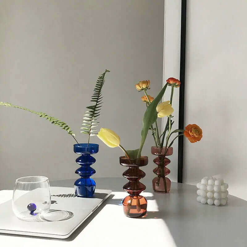 Mehrfarbige Glaslaternen