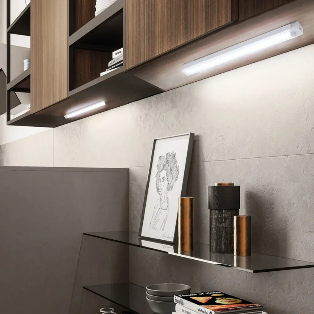 Sandsberg | Drahtlose LED Lampe mit Bewegungsmelder - SmartGlow