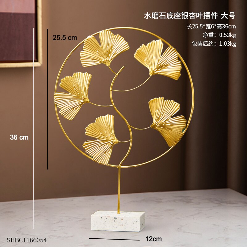 Goldene dekorative Tierstatue