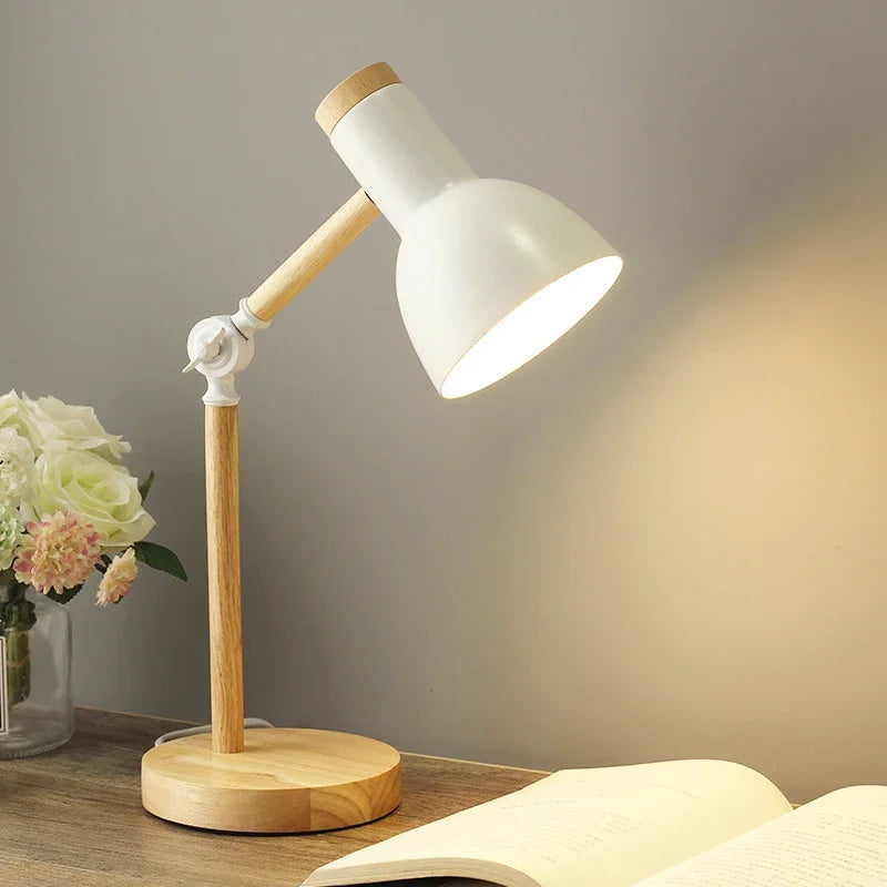 Sandsberg Gefärbte Holztischlampe