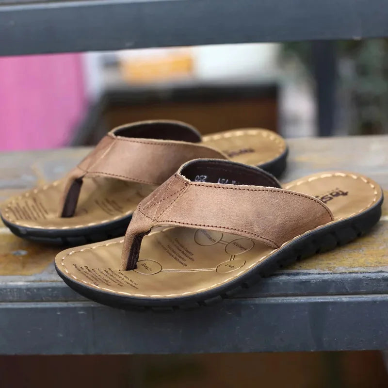 Sommer Schuhe Herren Hausschuhe Echtes Leder Flip-Flops Flache Sandalen Urlaub Rutschfest Schwarz Khaki