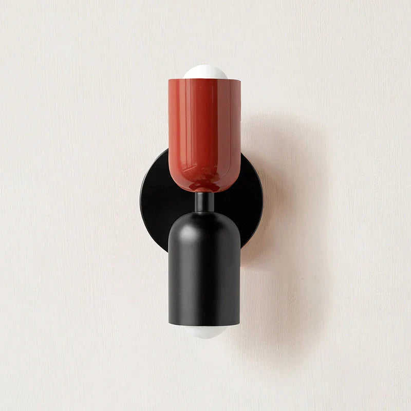 Sandsberg Doppelköpfe Wandlampe Schwarze Basis