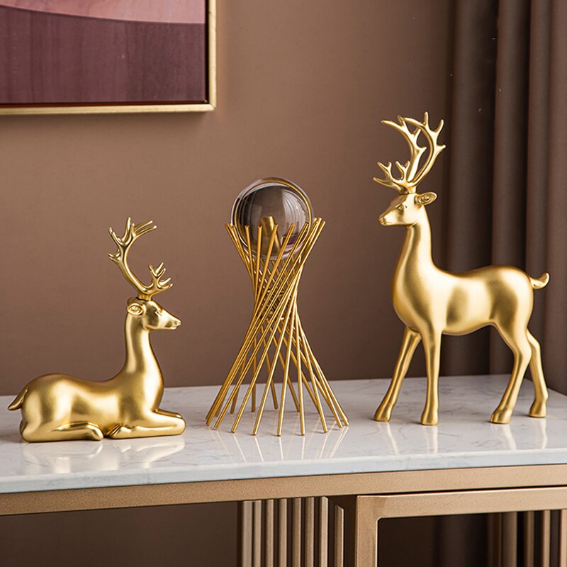 Goldene dekorative Tierstatue