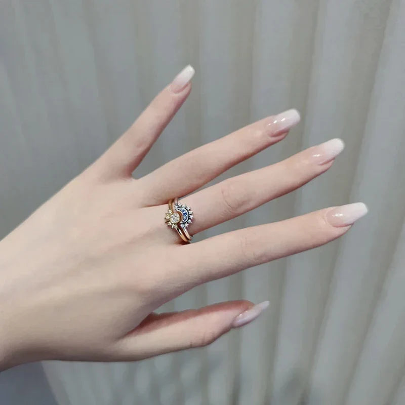 Himmels Sonne und Mond Charm Funkelnder Ring